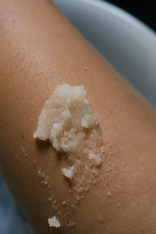 Peeling-do-ciala-Lucy-Tuuli-Gdynia.png-2.webp