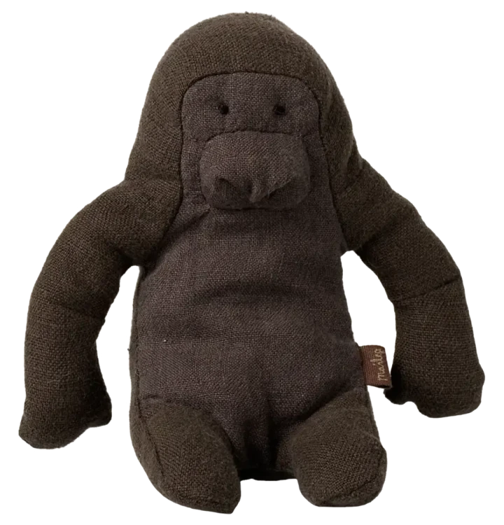 Goryl-Mini-Safari-Friends-Maileg-Miękka-Maskotka-dla-Dziecka.png-2.webp