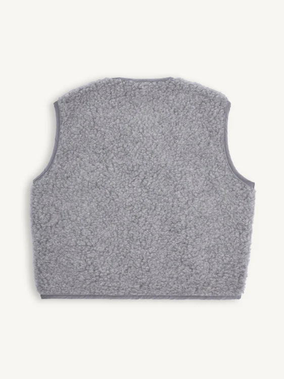 Kamizelka-z-welny-merino-stone-grey-Happymess-Tuuli-Gdynia.jpg