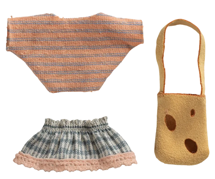 Ubranko-dla-myszki-mlodszej-siostry-Maileg.png-2.webp