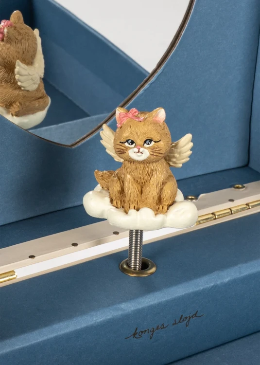 Szkatułka-na-biżuterię-z-pozytywką-Jewelery-Box-Konges-Slojd.jpg.jpg.webp