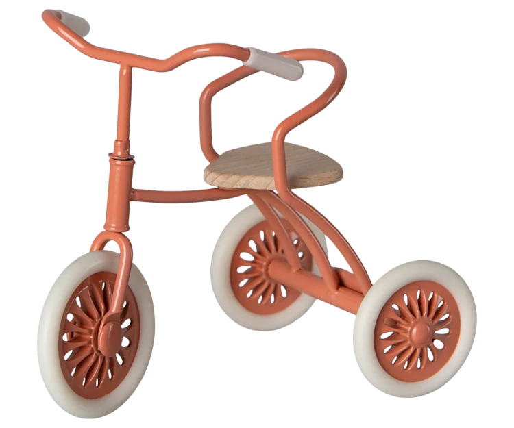 Rower-dla-myszek-Abri-à-Tricycle-Coral-Maileg.png-2.webp