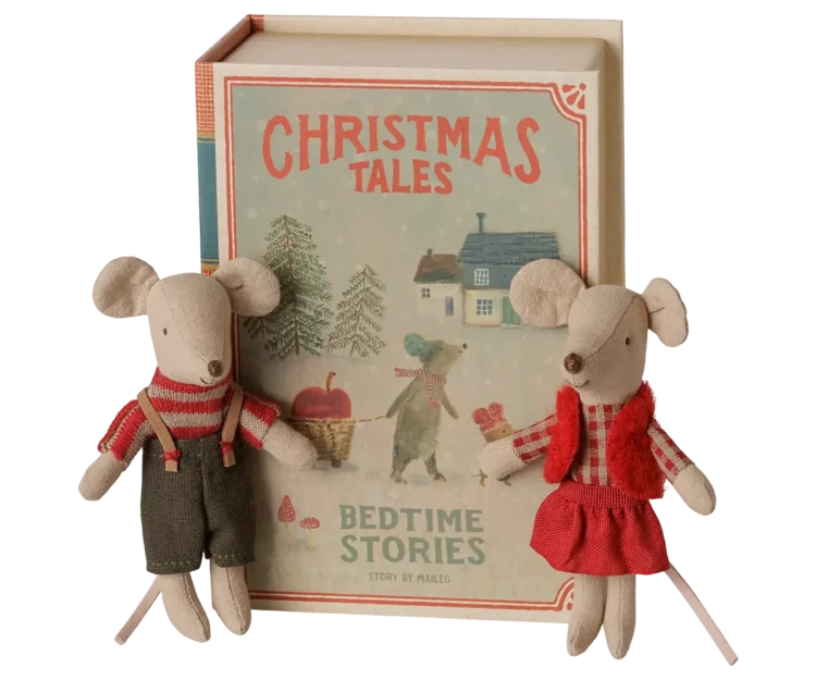 Świąteczne-myszki-bliźniaki-w-książeczce-Christmas-Mouse-in-Book-Maileg.png-2.webp