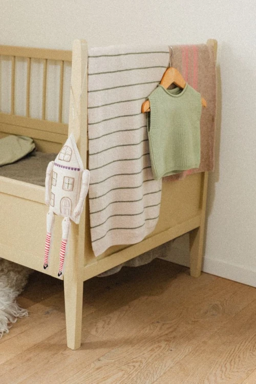 Koc-z-wełny-merino-Harry-Cream/Artichoke-Hvid.jpg