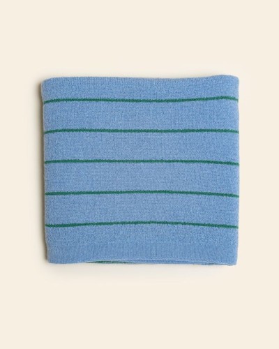 Koc-z-wełny-merino-Harry-Light-Blue/Grass-Hvid.jpg