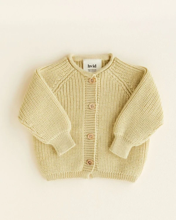 Kardigan-z-wełny-merino-Inga-Light-Yellow-HVID.jpg