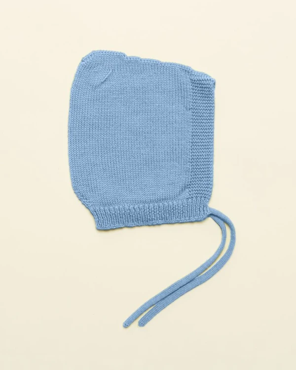 Bonetka-z-wełny-merino-Pixie-Isidor-Hvid-Light-Blue.jpg