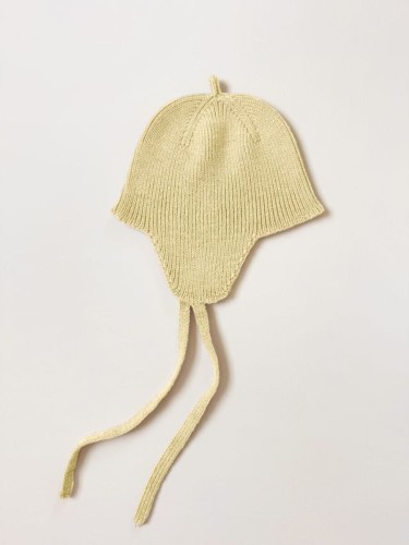 Bonetka-z-wełny-merino-Kota-Light-Yellow-Hvid.jpg