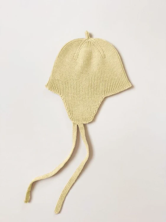 Bonetka-z-wełny-merino-Kota-Light-Yellow-Hvid.jpg