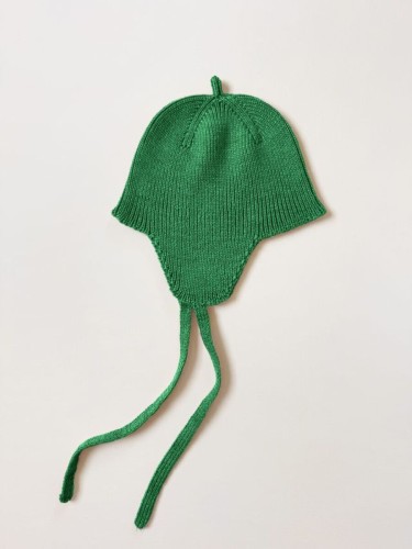 Bonetka-z-wełny-merino-Kota-Grass-Hvid.jpg