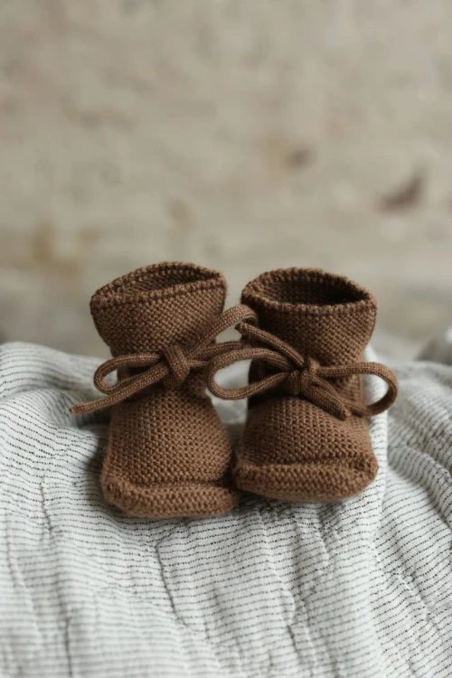 Buciki-z-wełny-merino-HVID-Mocha.jpg