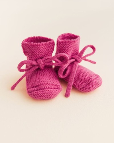 Buciki-z-wełny-merino-HVID-Fuchsia.jpg