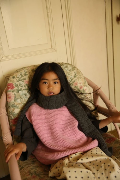 Kamizelka-z-wełny-merino-HVID-Vest-Harvey-Kids-Cotton-Candy.jpg