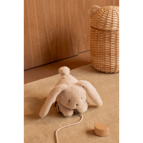 Zabawka-do-ciągnięcia-Pera-Rabbit-Liewood.png