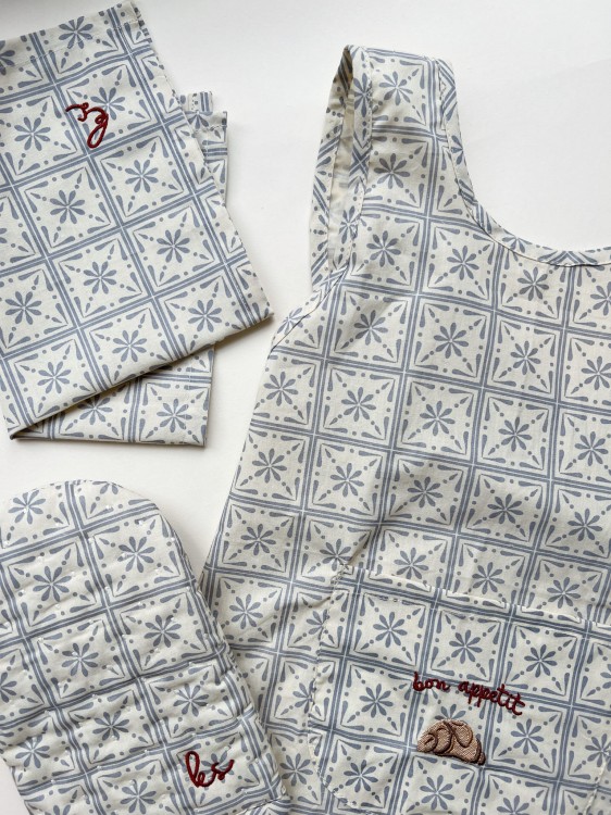 KS4230 - KIDS APRON SET - PETITE CUISINE - Extra 2.jpg