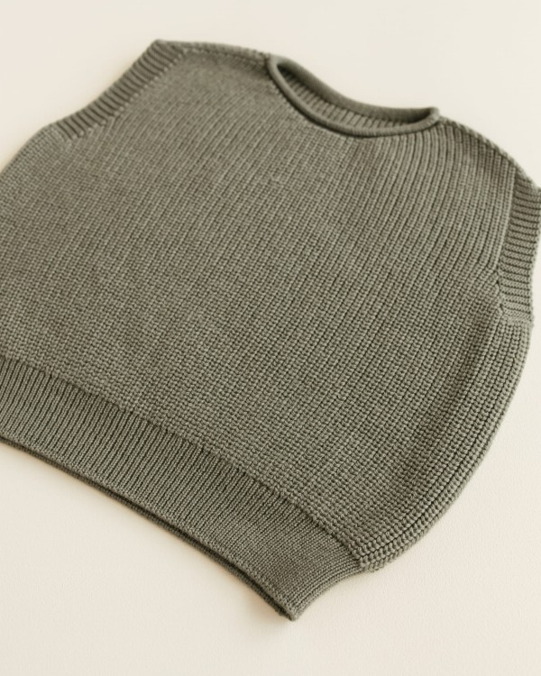 Kamizelka-Hvid-Vest-Harvey-kids-wełna-merino-gdynia-tuuli7.jpg