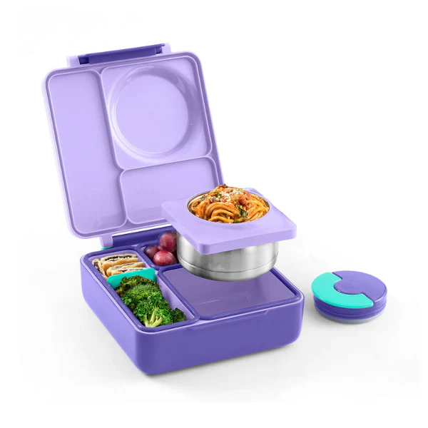 Omiebox-lunchbox-z-termosem-OMIE-Tuuli-Gdynia-Sopot-Gdansk.jpg.webp